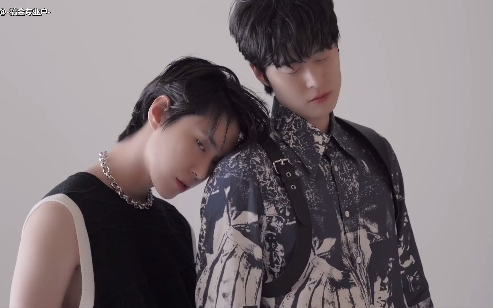 【金道英】【孔明】【自制中字】金东兄弟 w korea photoshoot behind