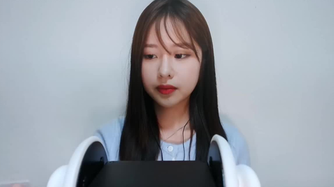 Asmr Kkyuu 各类化妆品及瓶子的声音 Asmr Kkyuu 各类化妆品及瓶子的声音