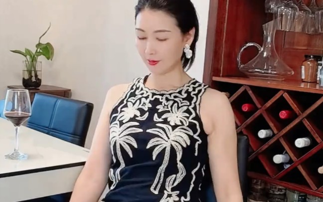 风骚丰满的丈母娘3
