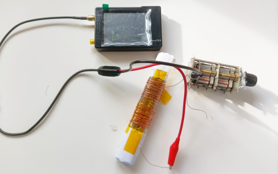 用天分测量中波磁棒天线