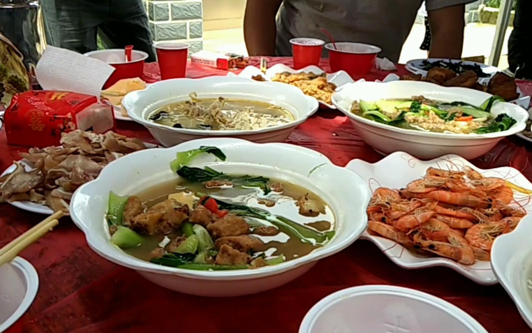 阜阳农村办酒席,一碗一碗上不停,大锅菜就是香!