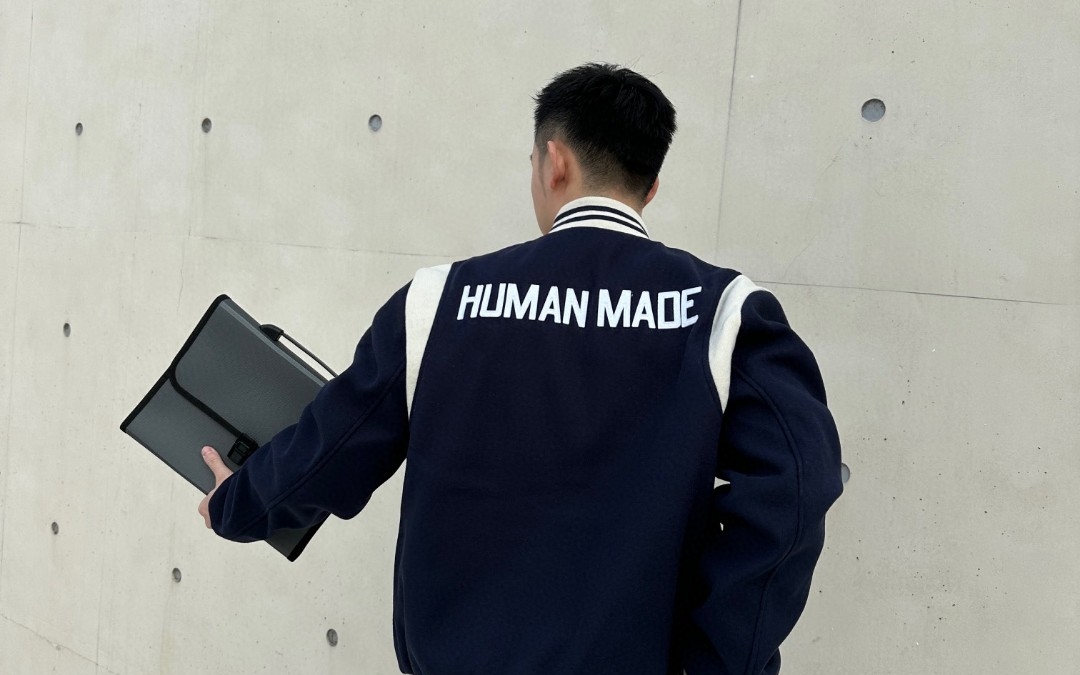 时尚穿搭潮牌复刻 Human Made 22Fw 字母刺绣拼接棒球服 上身效果#哔哩哔哩bilibili