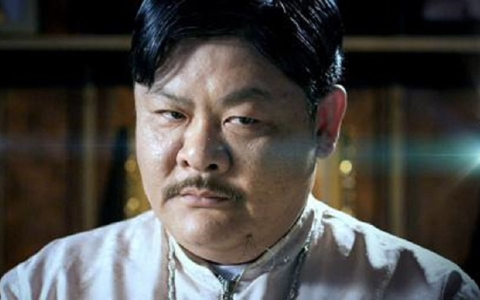 ps4apex带骚年吃鸡.mp4_哔哩哔哩 (゜-゜)つロ 干杯~-bilibili