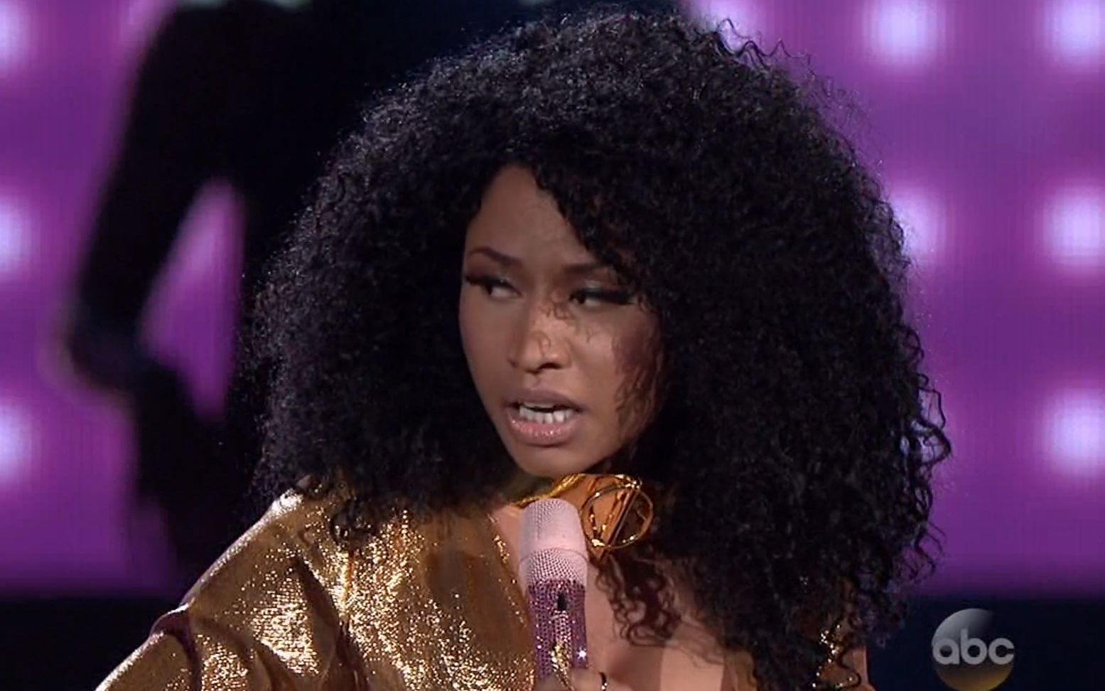 4k现场天台三婊jessiejarianagrandenickiminajbangbang收藏级画质