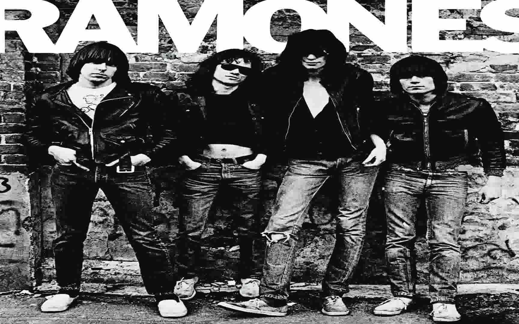 [图]10 Listen To My Heart # Ramones # Ramones