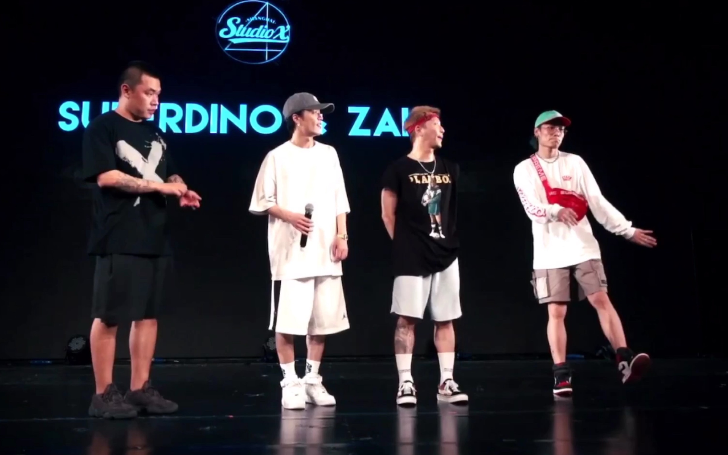 王子奇zaki与相识十六年的黄景行dinostudiox四周年访谈cut