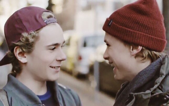 Lover Where Do You Live Skam