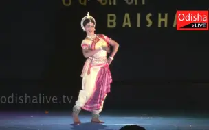 Guru Sujata Mohapatra Odissi Dance