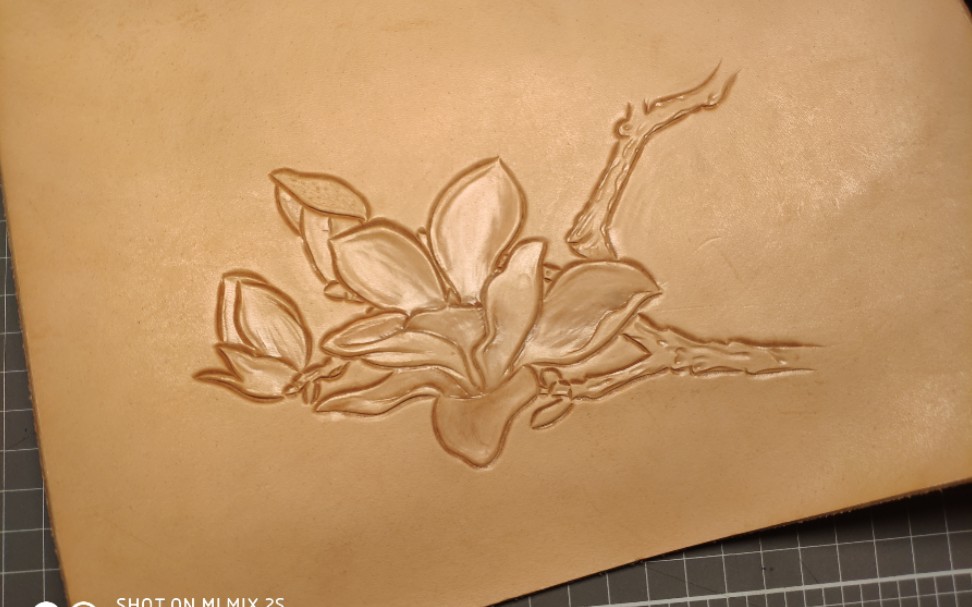 【皮雕】带大家轻松雕个玉兰花