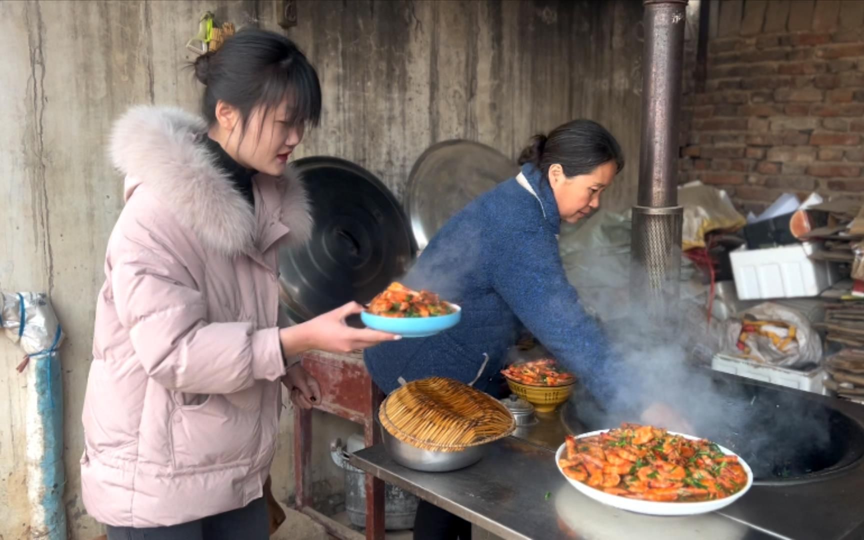 农村大哥买家一盆大河虾,清香爆炒一大盆,色香味俱全流口水哔哩哔哩bilibili