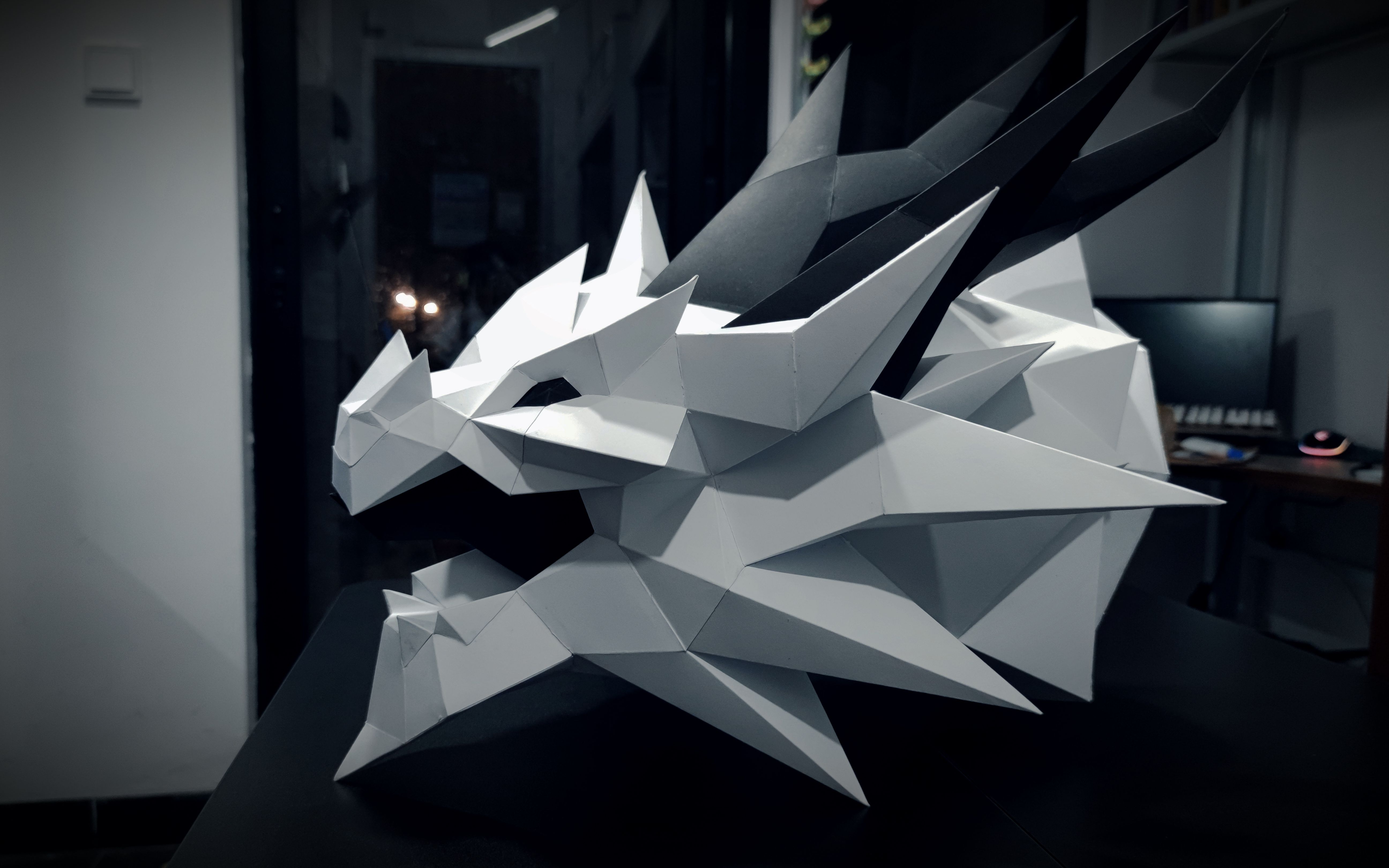 【纸模】爆肝3天!《权力的游戏》龙头纸膜制作过程