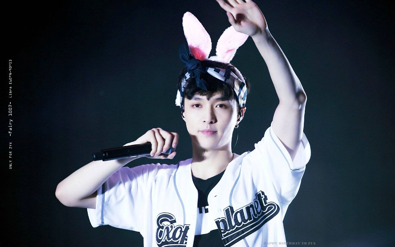 张艺兴舞蹈混剪(新手)