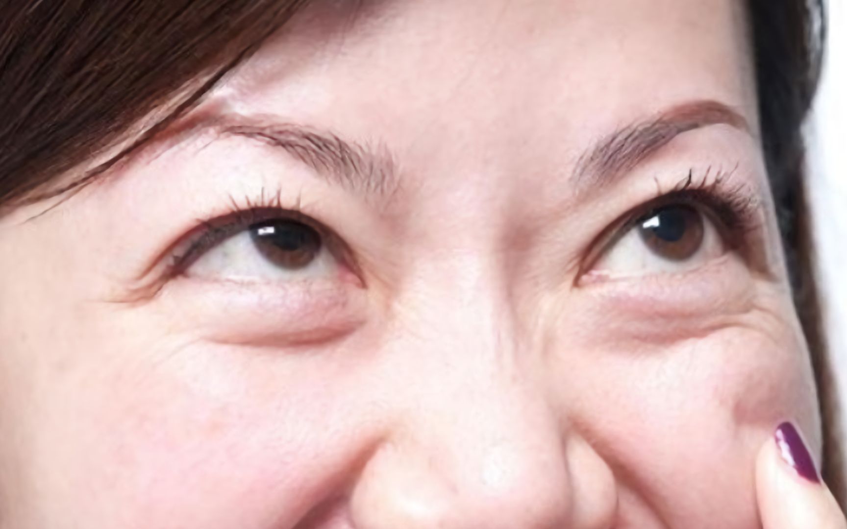 眼袋松弛很难看?教你一个小妙招,轻松淡化眼袋,太实用了