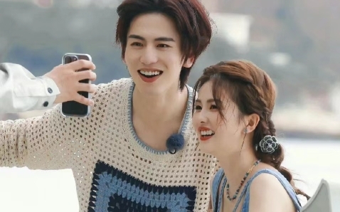 张凌赫和白鹿这对放在整个cp届都很炸了