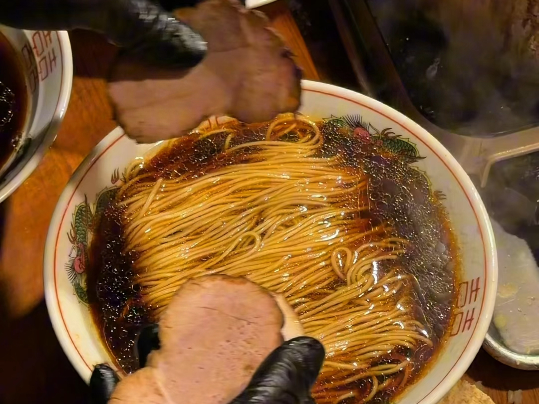 日本排队王级别的屋台拉面