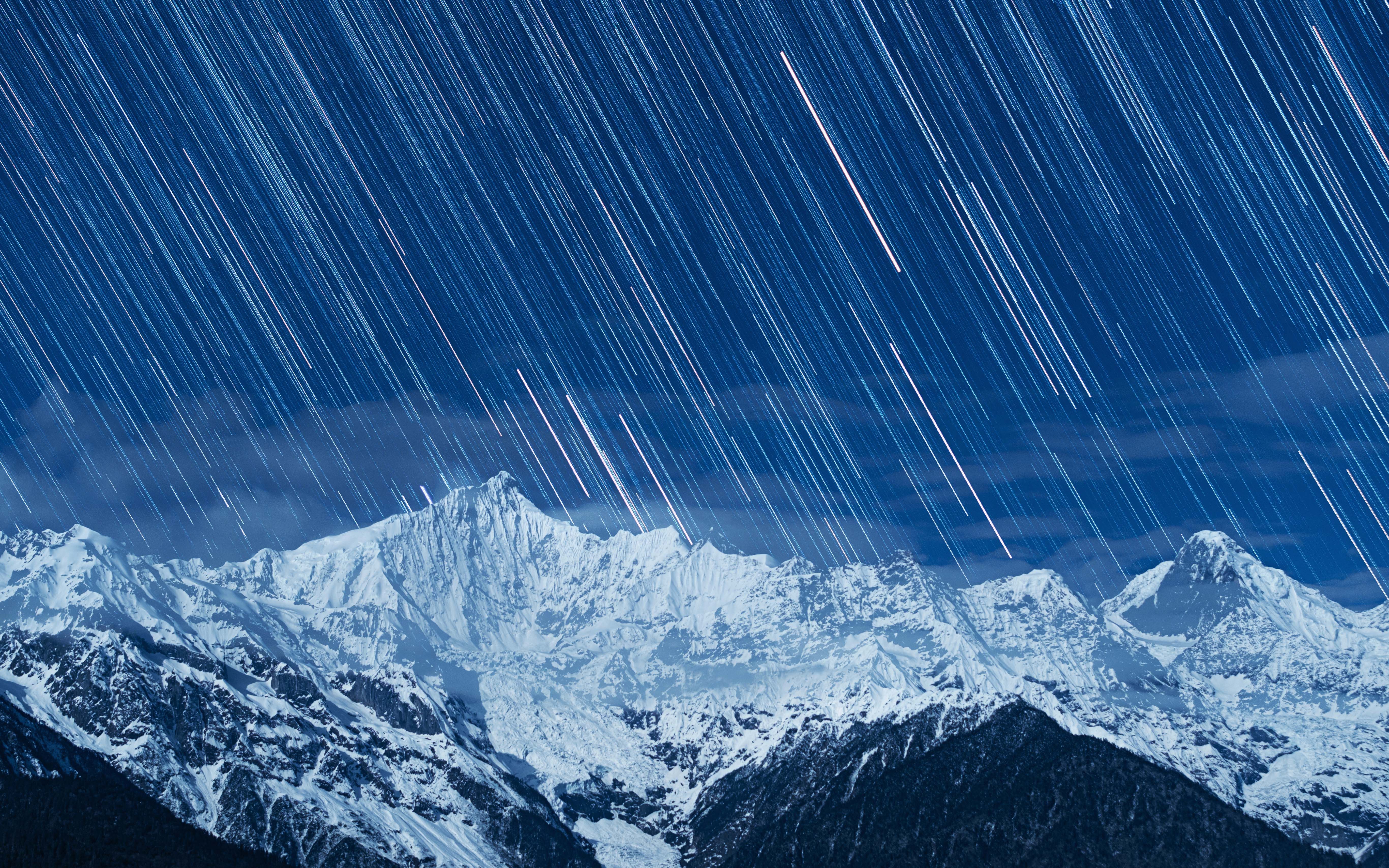 梅里雪山星轨丨卡瓦格博