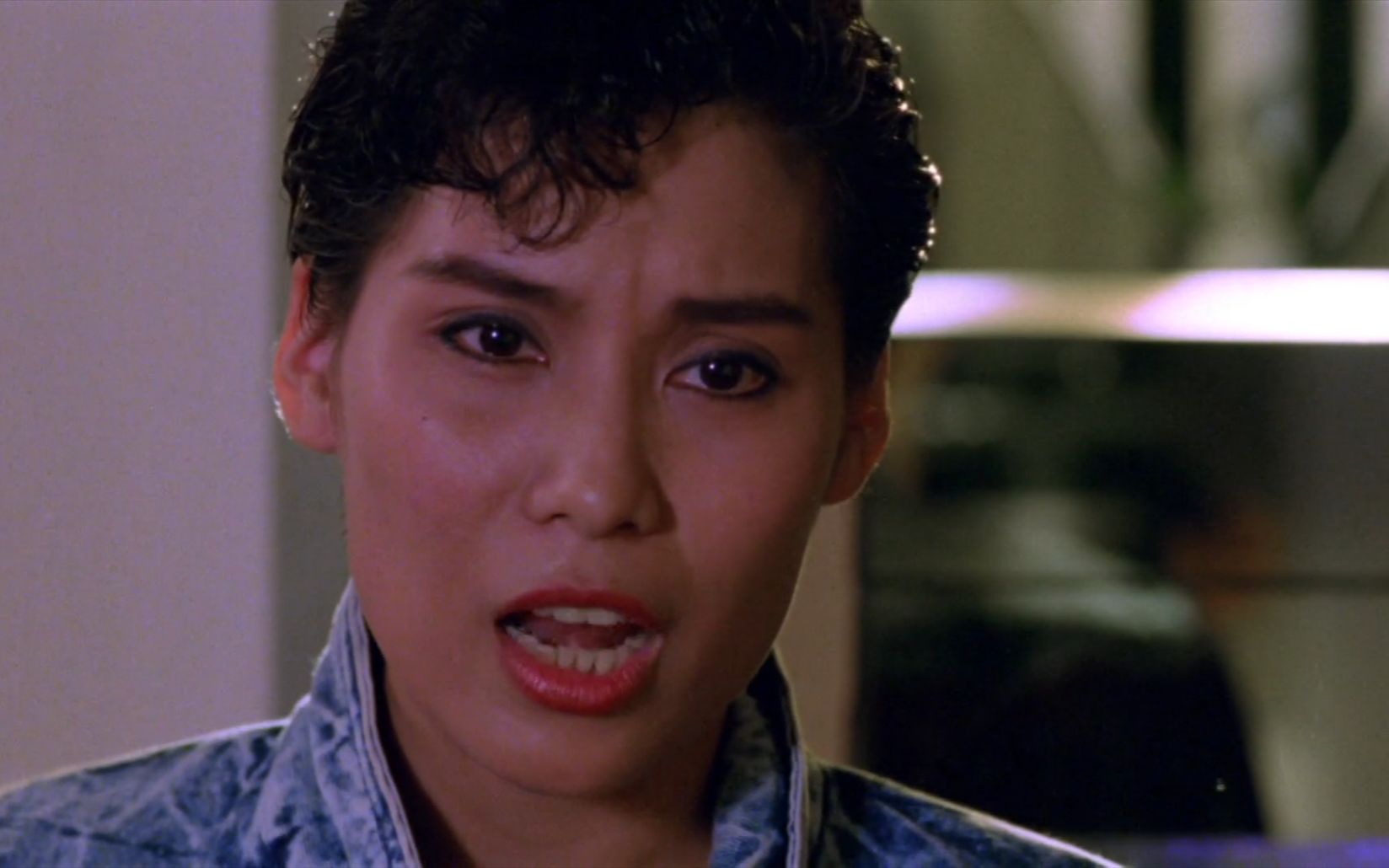 金牌师姐:美女用枪超玄乎,一打一个准,简直是神枪手啊