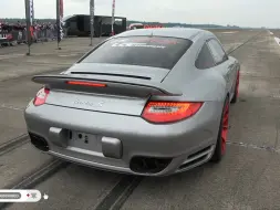 Descargar video: 1200HP 保时捷 997 Turbo S PDK LCE Performance | 极速 324 KPH | 直线加速赛