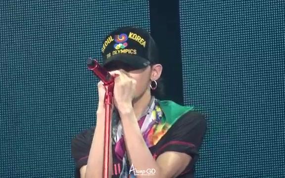 [图]权志龙 《无题》MV+ 部分现场舞台 G-DRAGON - Untitled, 2014 (2017 WORLD TOUR）