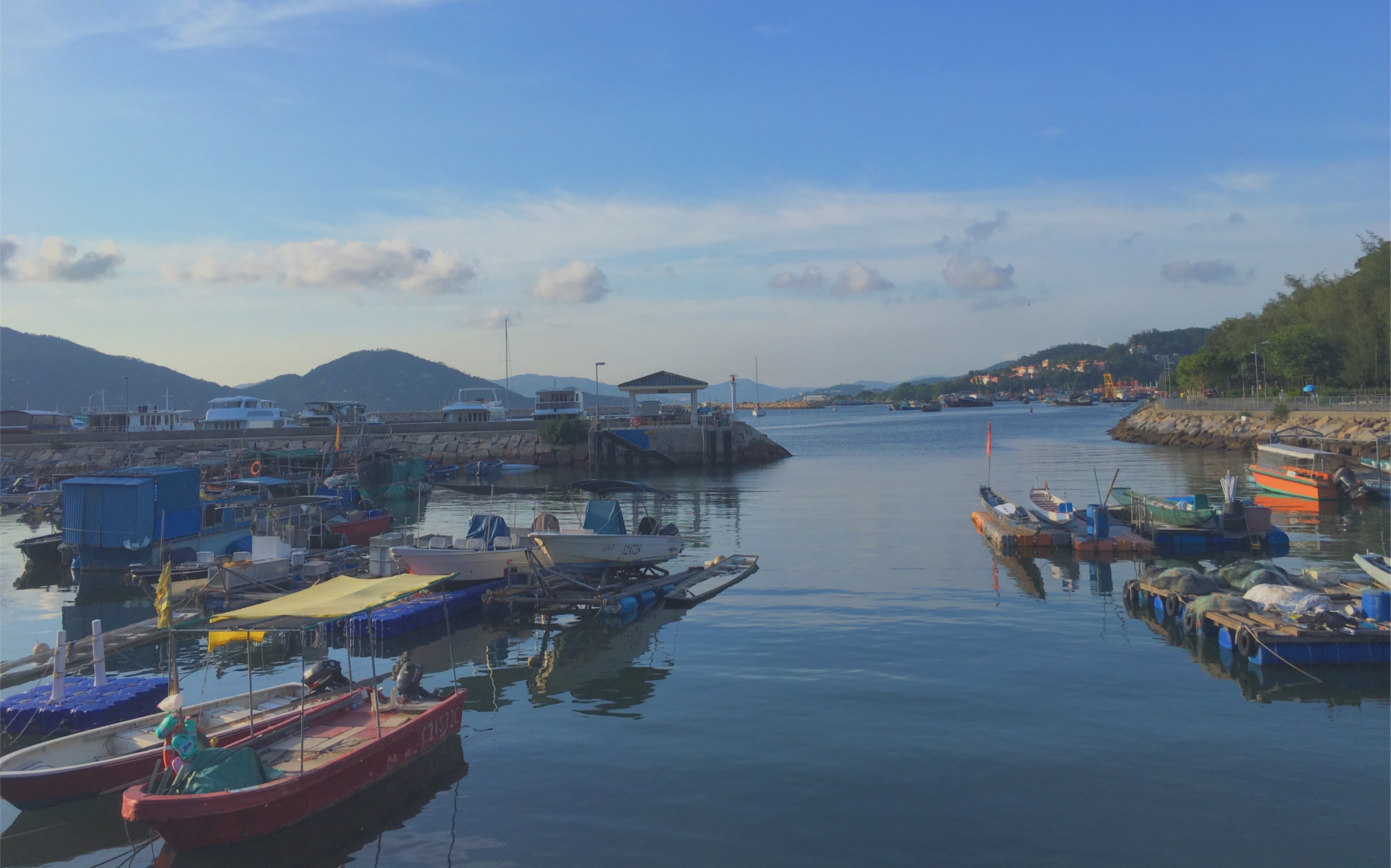 香港长洲岛/西环泳棚 超级享受这种悠闲的惬意时光