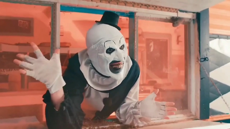 《断魂小丑2》:生猛的恐怖片,全程刺激