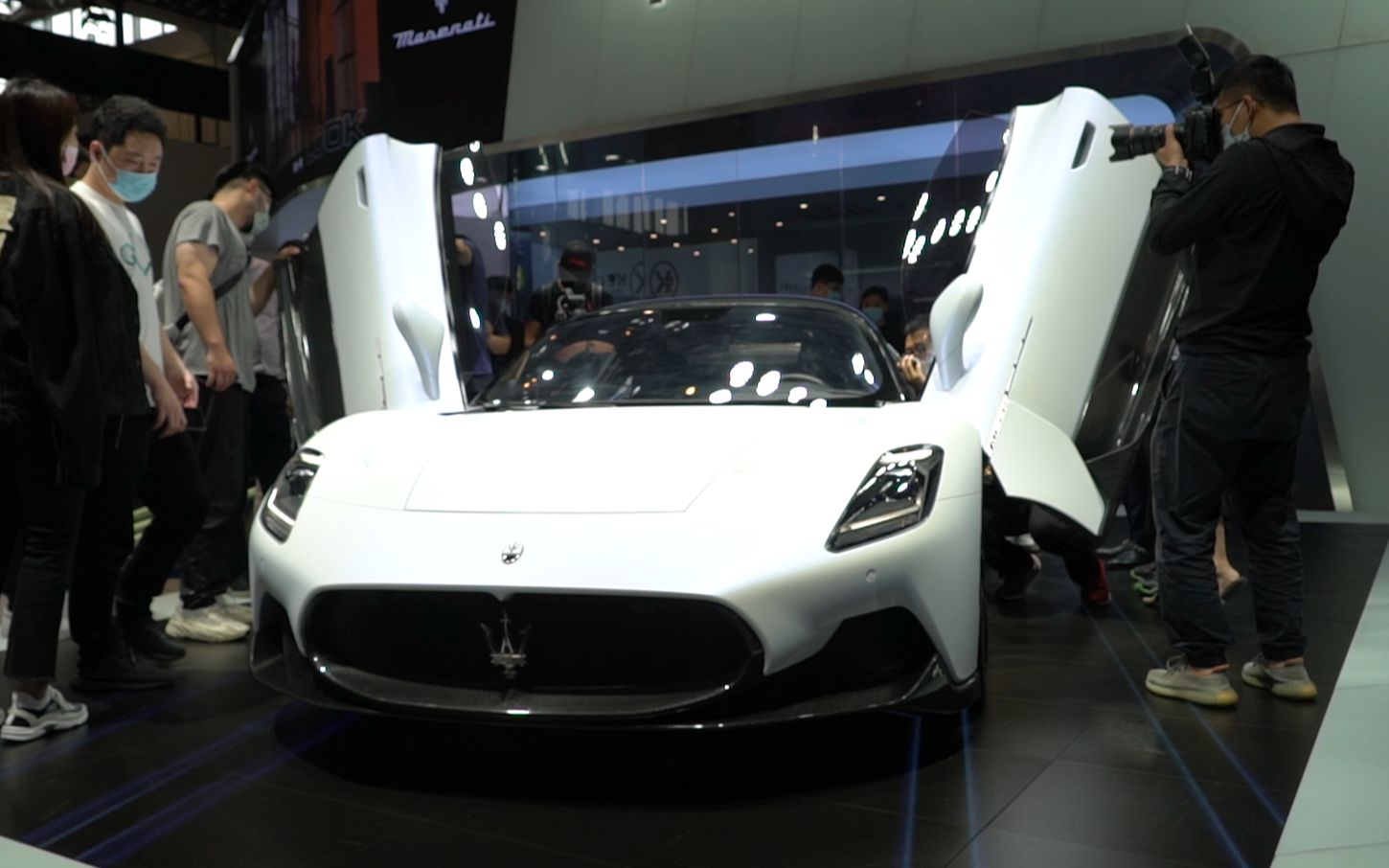 玛莎拉蒂mc20闪亮北京车展_哔哩哔哩 (゜-゜)つロ 干杯~-bilibili
