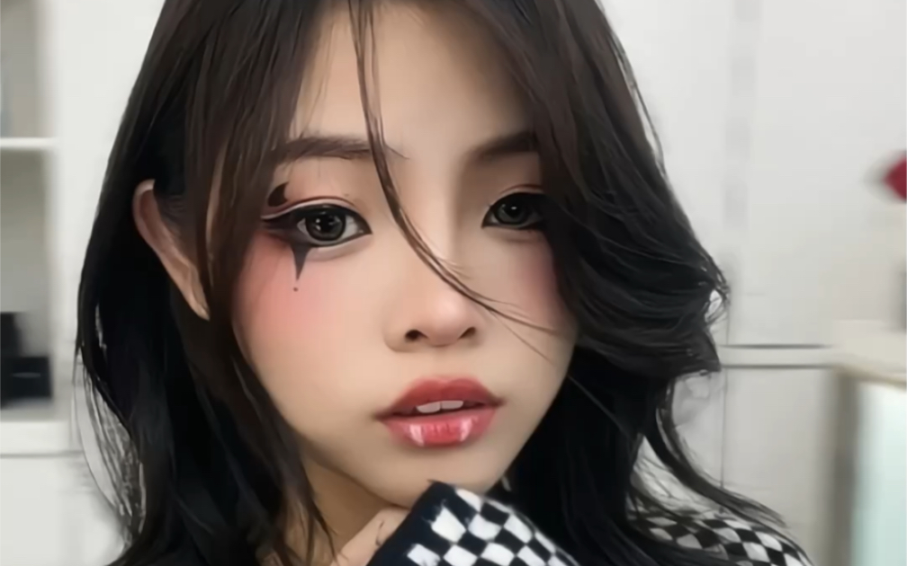 哇噢,这个甜酷万圣妆绝噢 #素人改造 #义乌同城热榜 #万圣节妆容