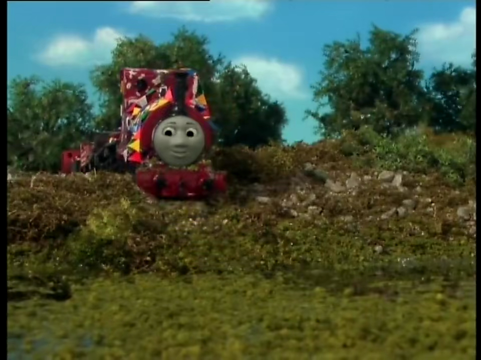 托马斯:史卡洛速度太快,冲到了支线上,撞倒了缓冲物