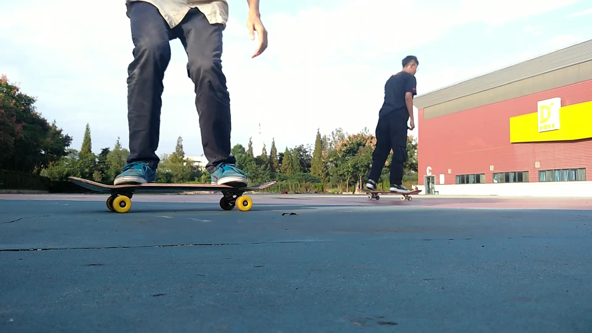 【自由式滑板】侧面下truckstand,kickback,内外转旋转动作