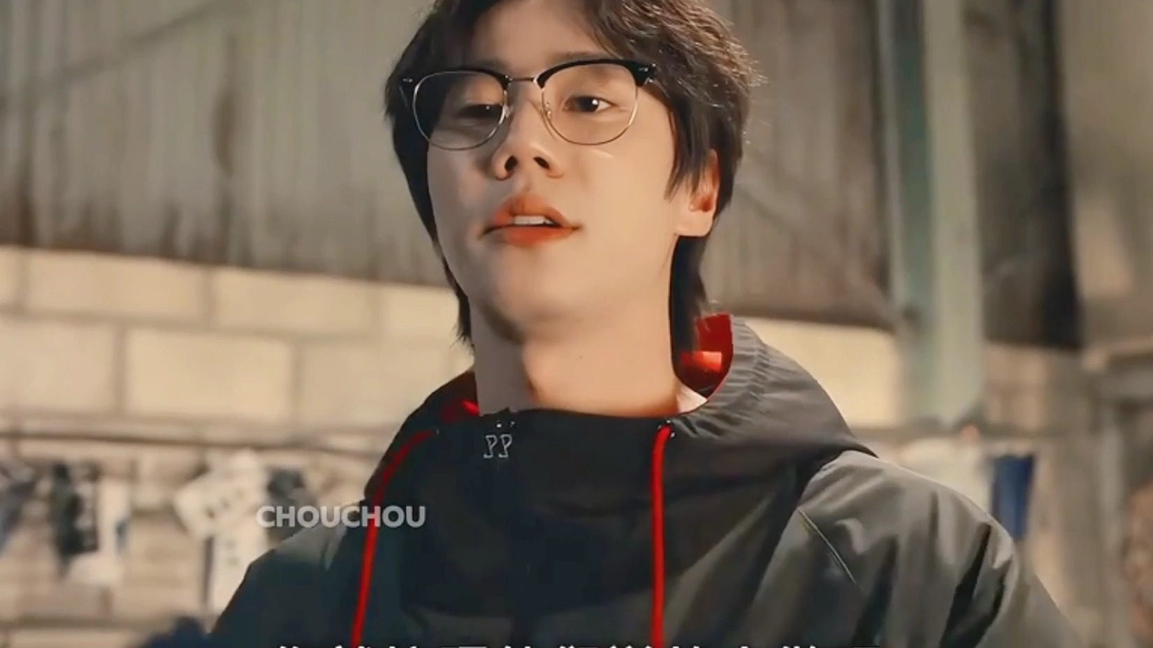 本以为我们能成为朋友,原来只是我一厢情愿 #李濬荣