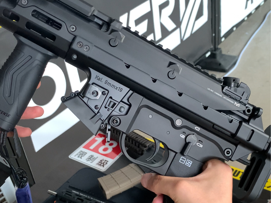 ldt mp5k 更换ls5下机匣 更换utg护木 使用bt后拖