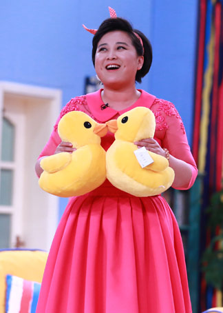 【喜乐街20140801】完整版:包贝尔求爱贾玲主动索吻