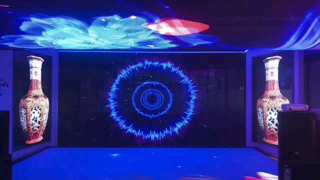 济南辉煌电子工程专业十六年led显示屏全彩色裸眼3d效果显示屏户外