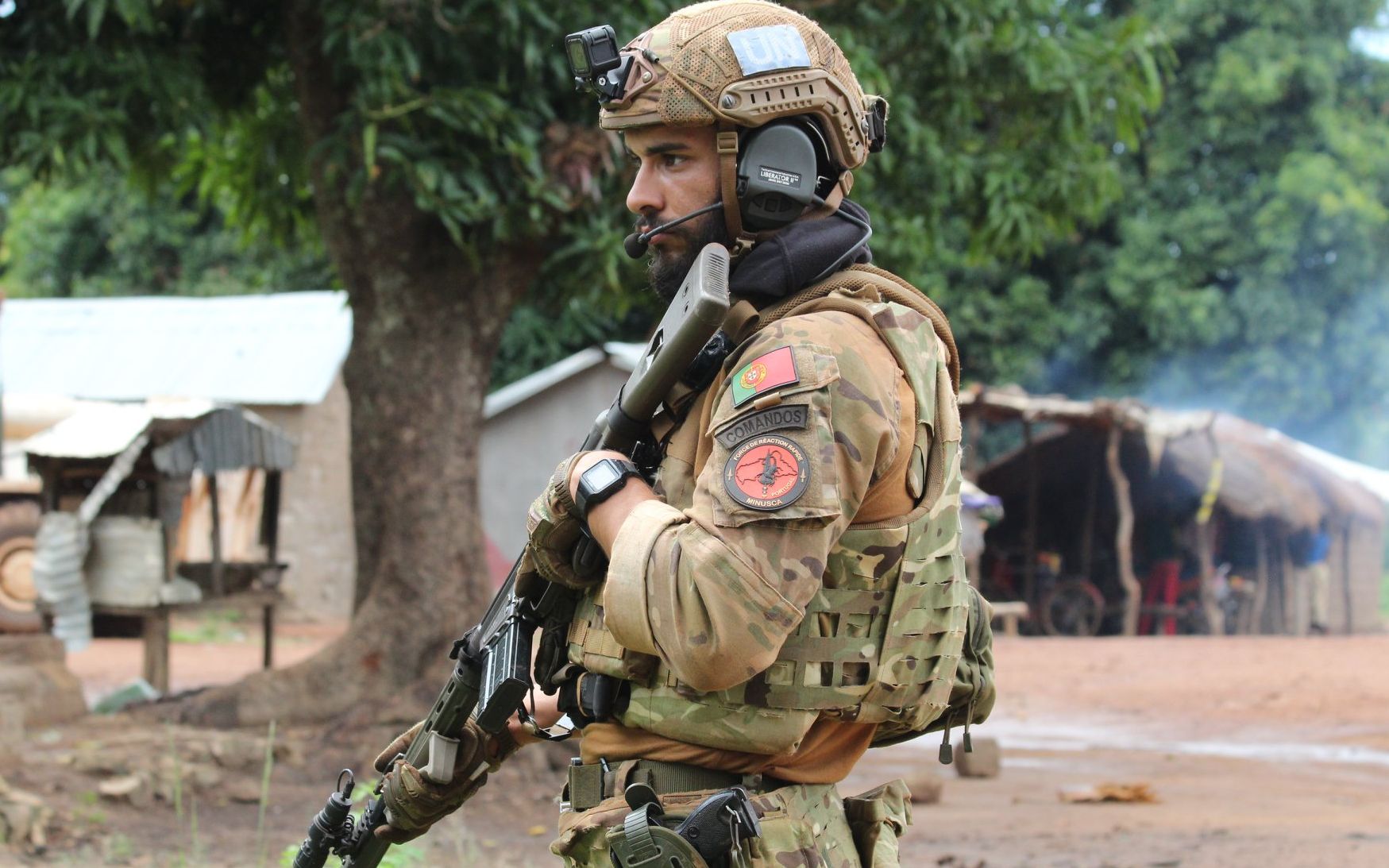 葡萄牙陆军射击训练_哔哩哔哩 (゜-゜)つロ 干杯~-bilibili