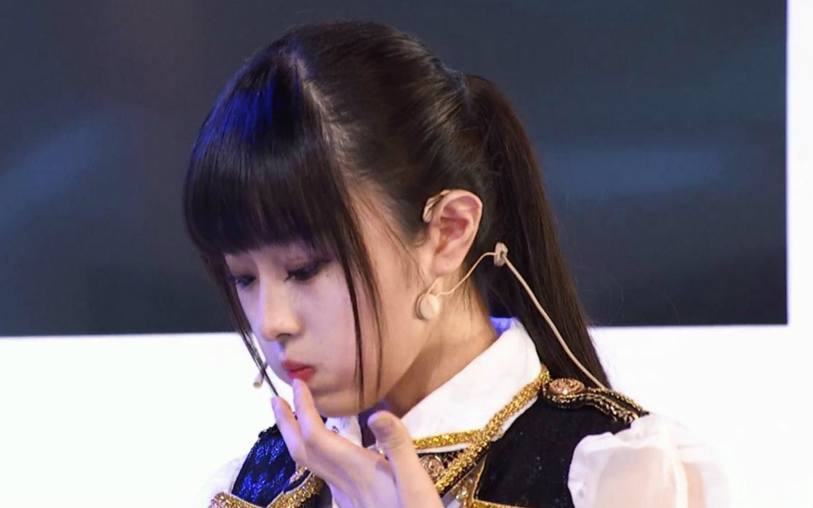 716超神偶像郝婉晴挑战吃辣椒大象鼻子转