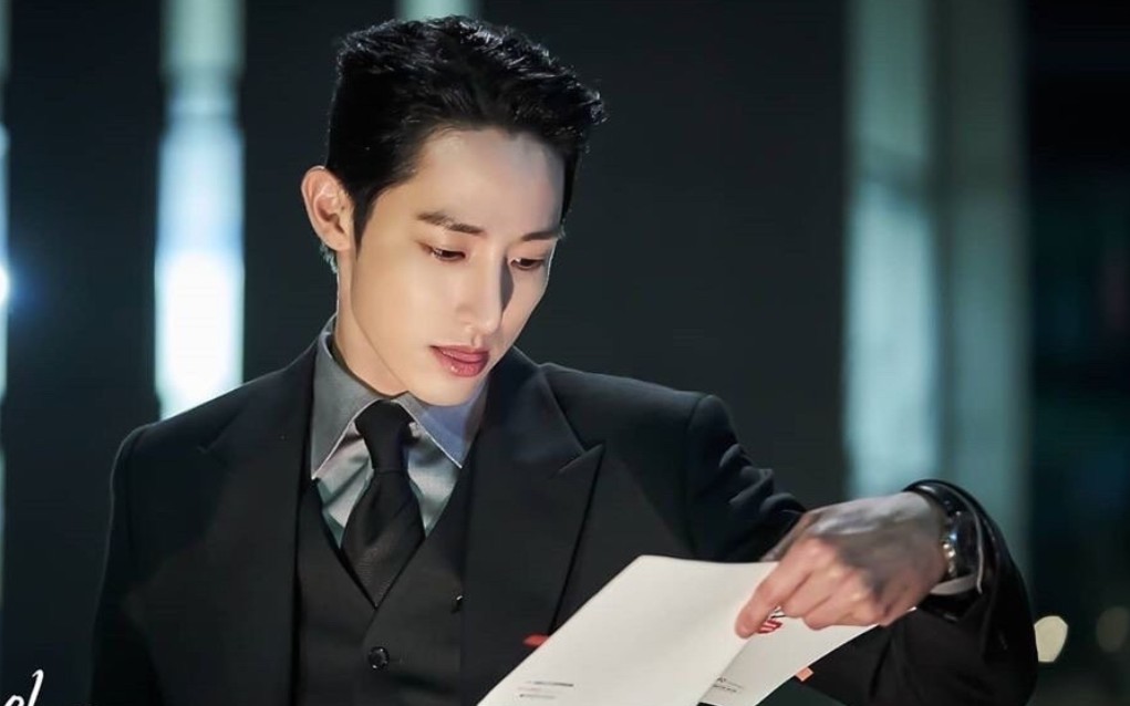 活动作品李洙赫当专业吸血鬼遇上阴间使者