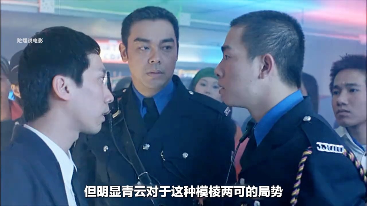 27年前的经典港片《冲锋队之怒火街头》全程高能,视觉盛宴.