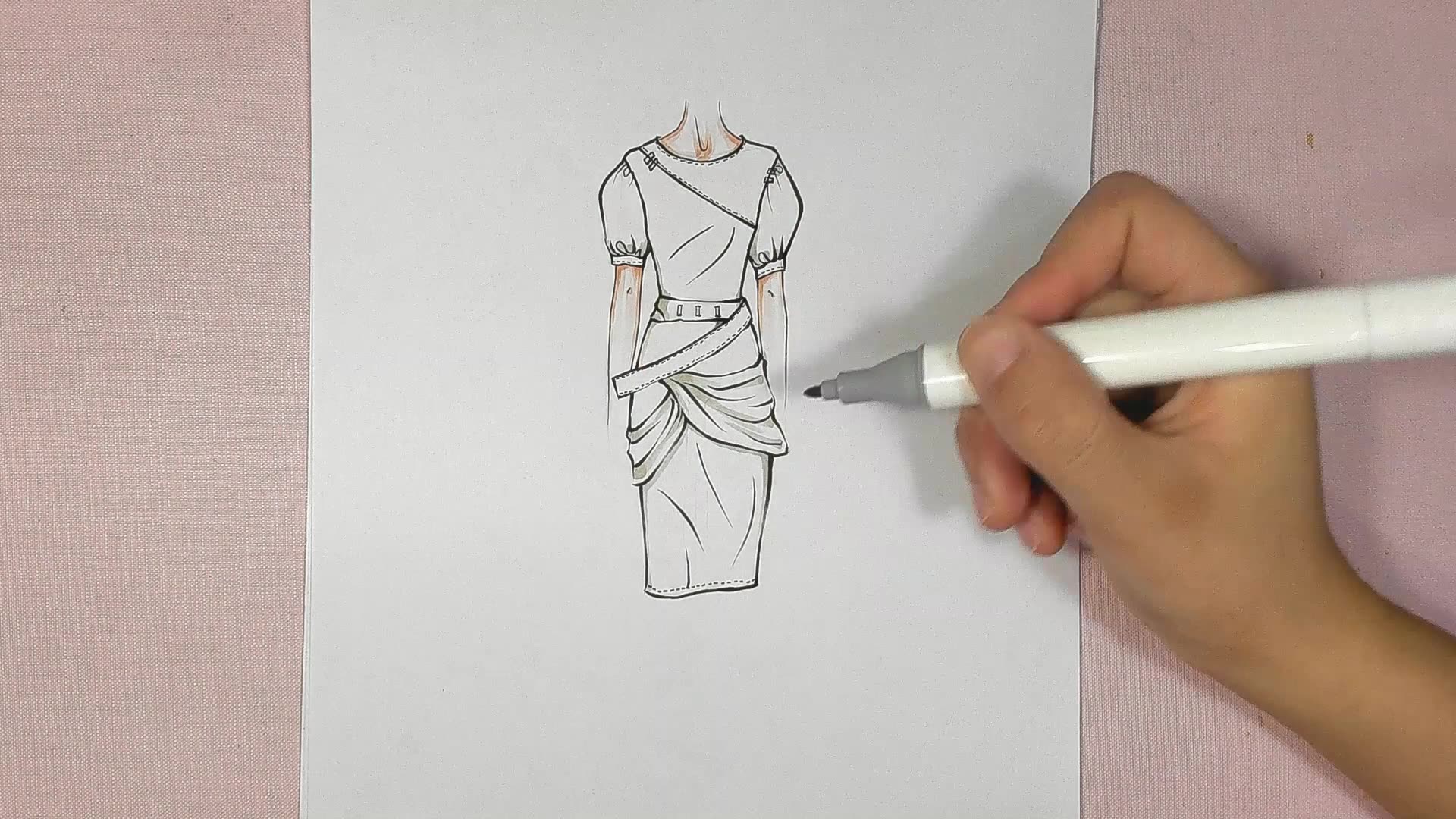 服装设计手绘学习:无领休闲套装款式图设计