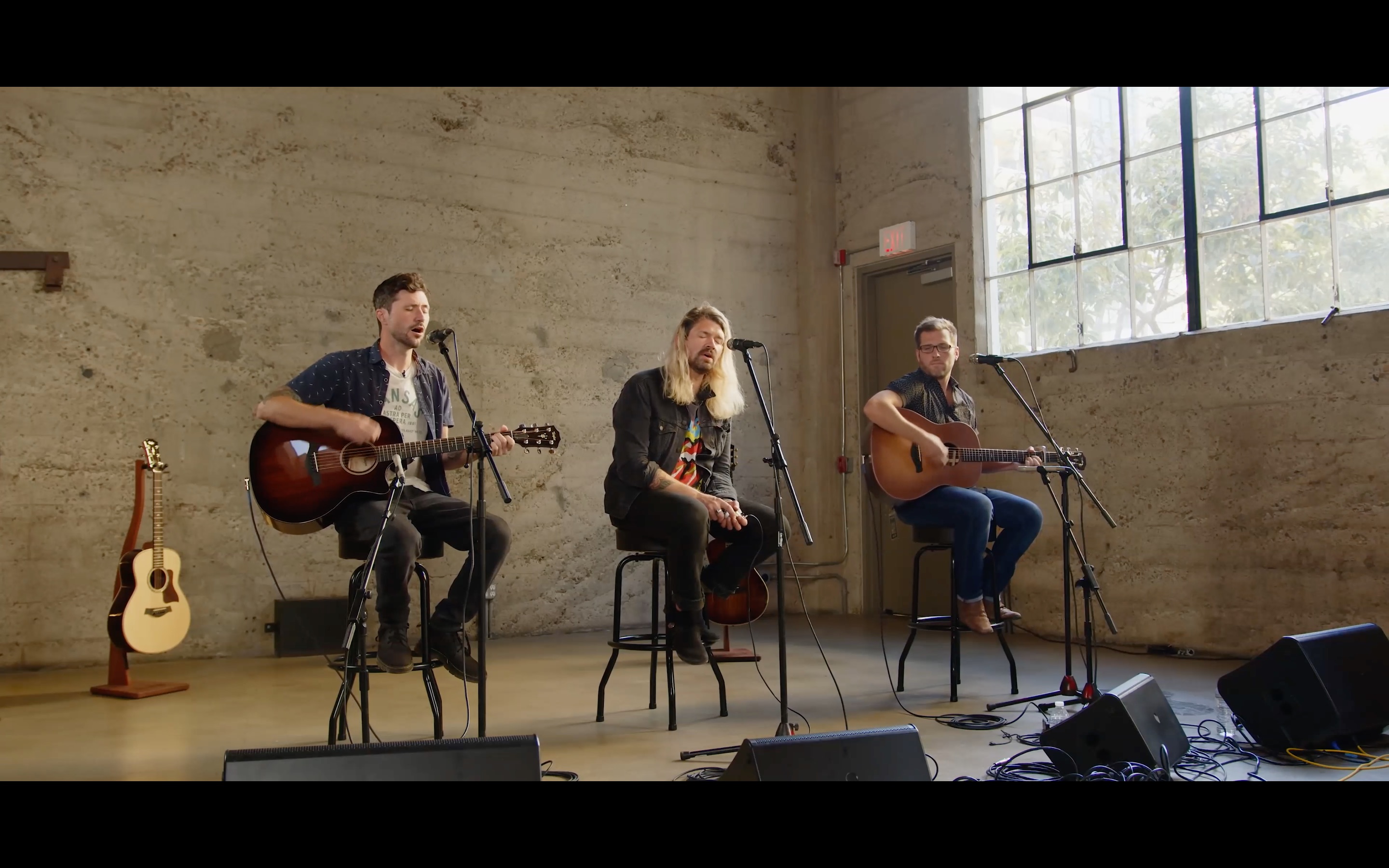 taking back sunday- live, raw and acoustic!