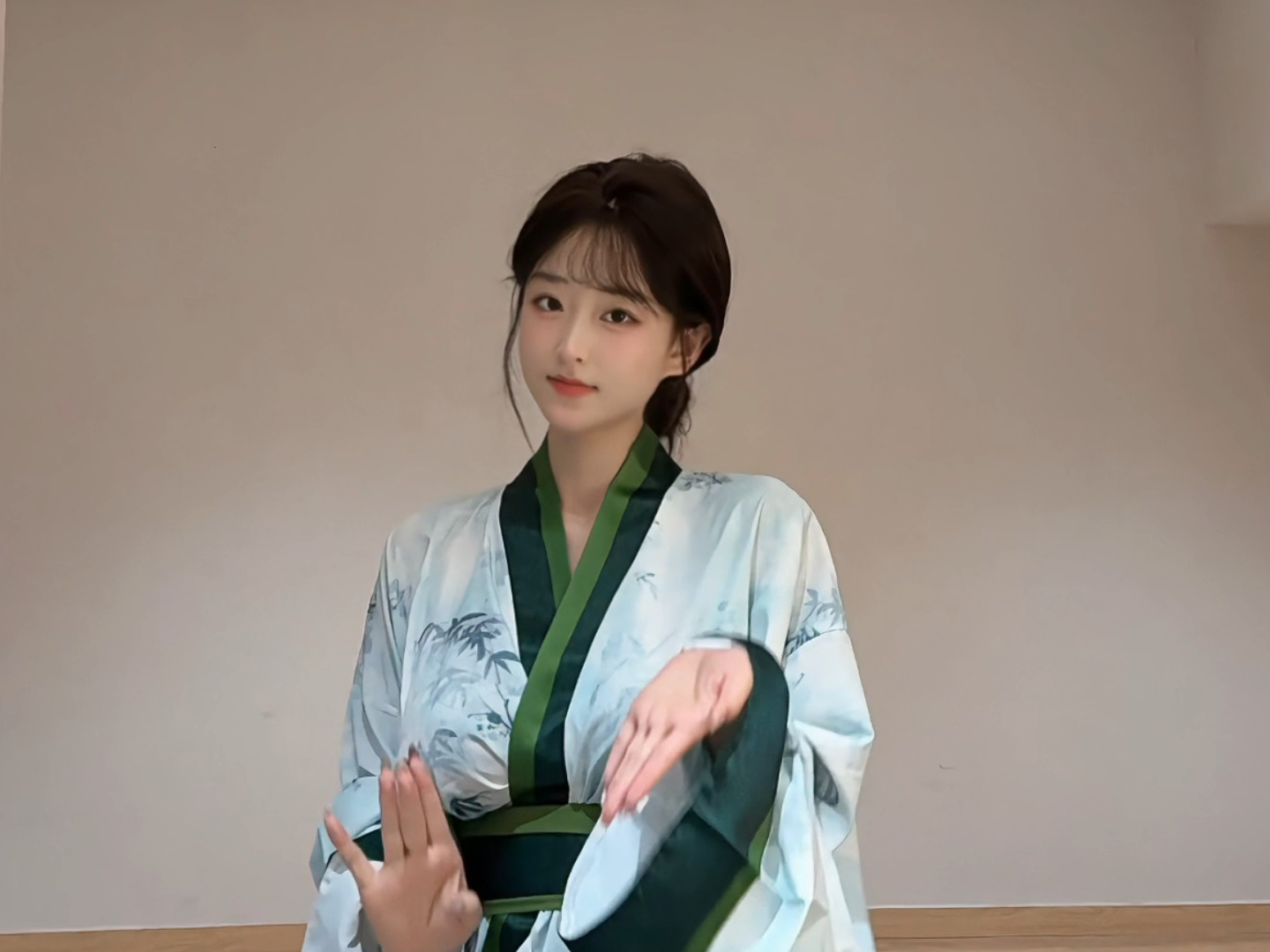 古风穿搭舞蹈6.0—青花瓷