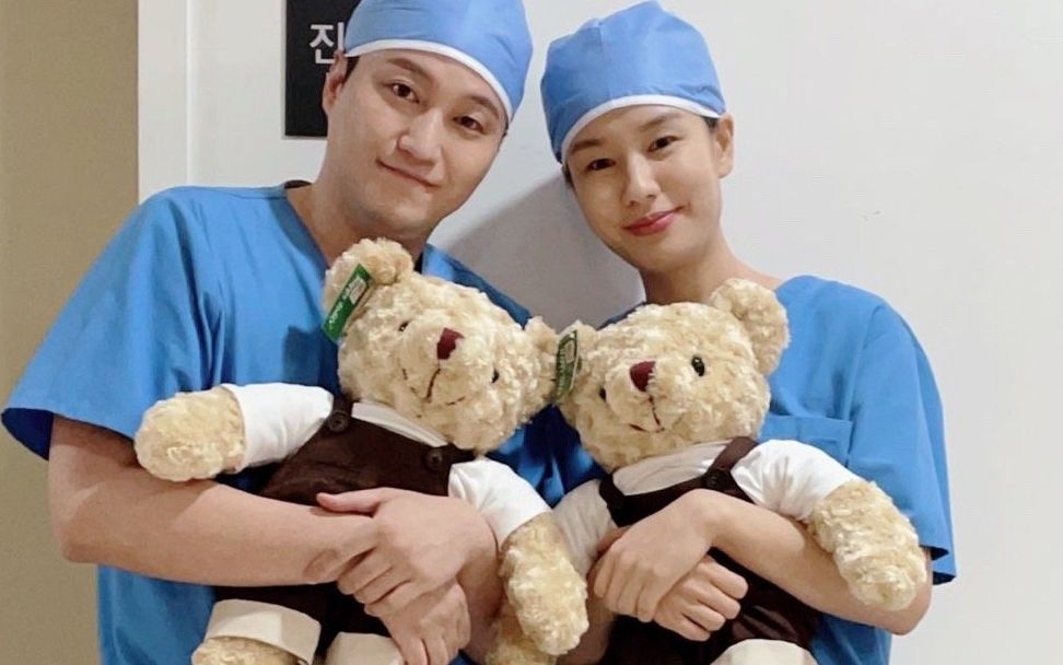 一个关于杨硕亨和秋敏河的故事