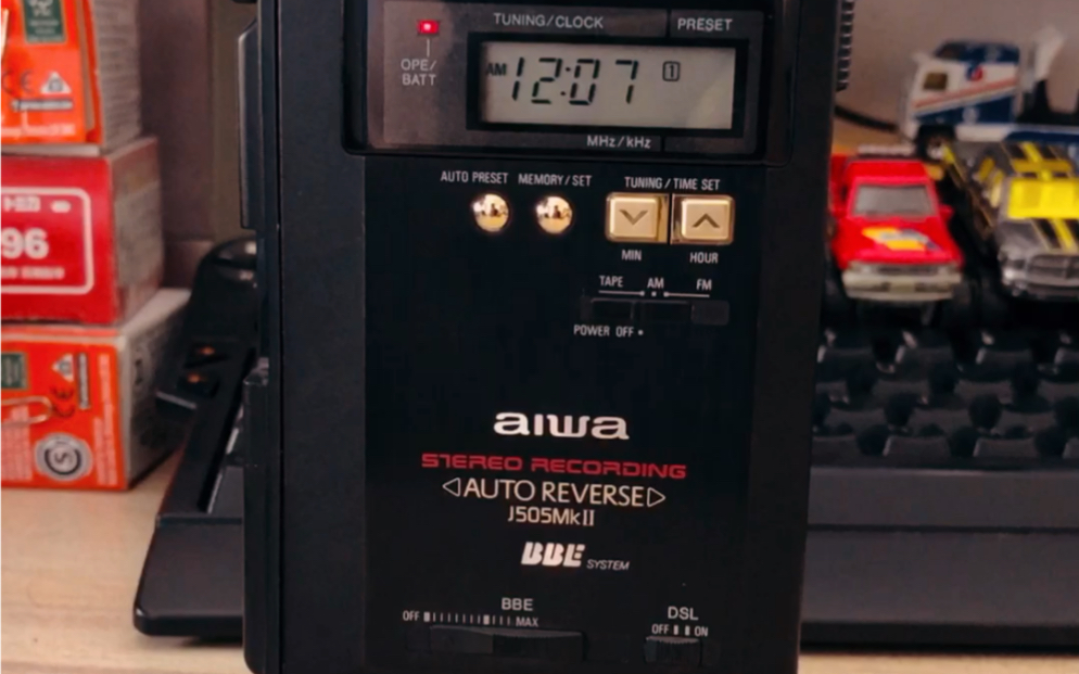 1993年的日本AIWA  J505mk2磁带随身听哔哩哔哩bilibili