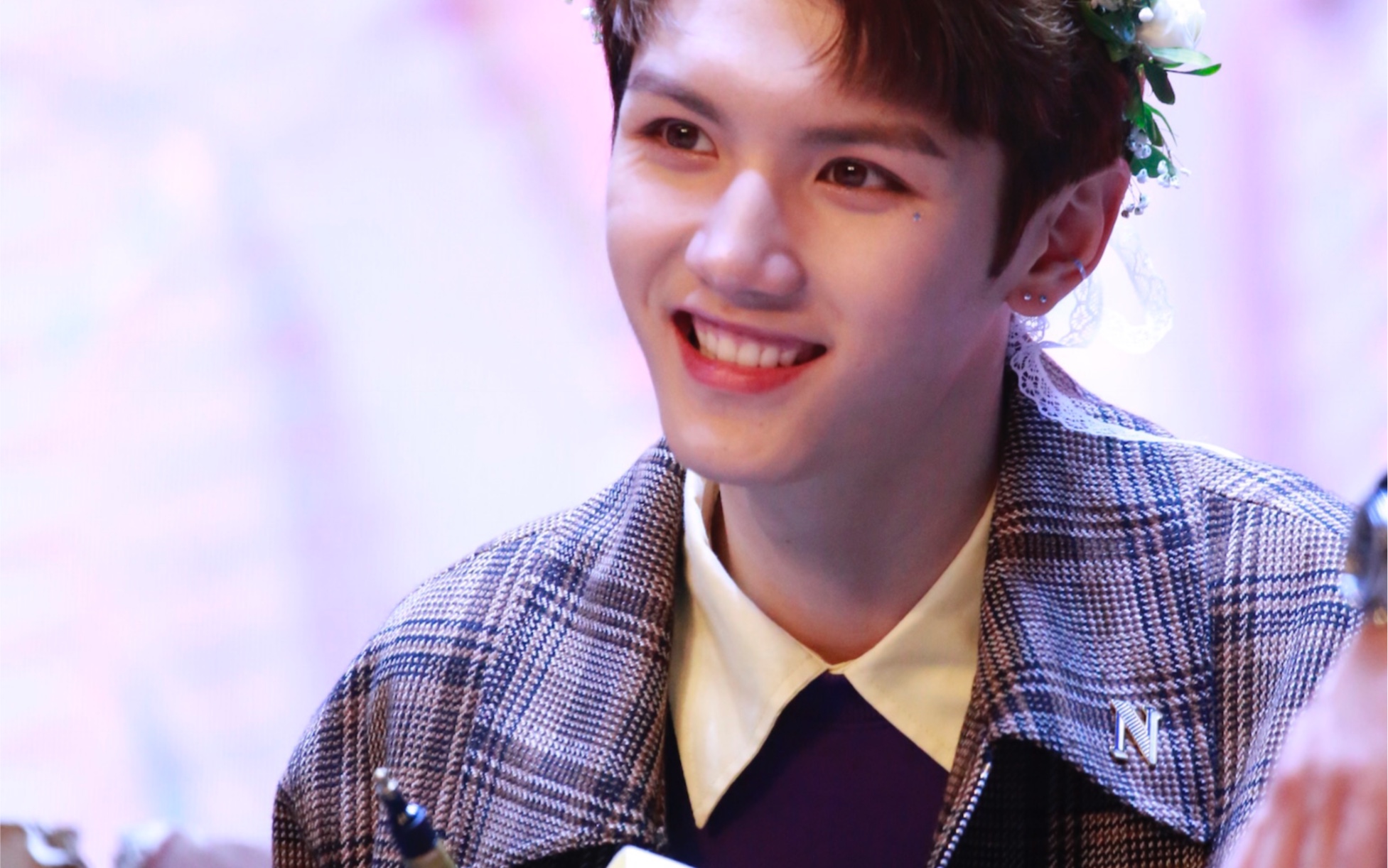 【灵超】【饭拍】直击神颜超甜小可爱签售会现场