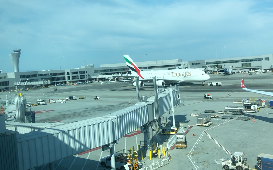 旧金山国际机场拍到a380