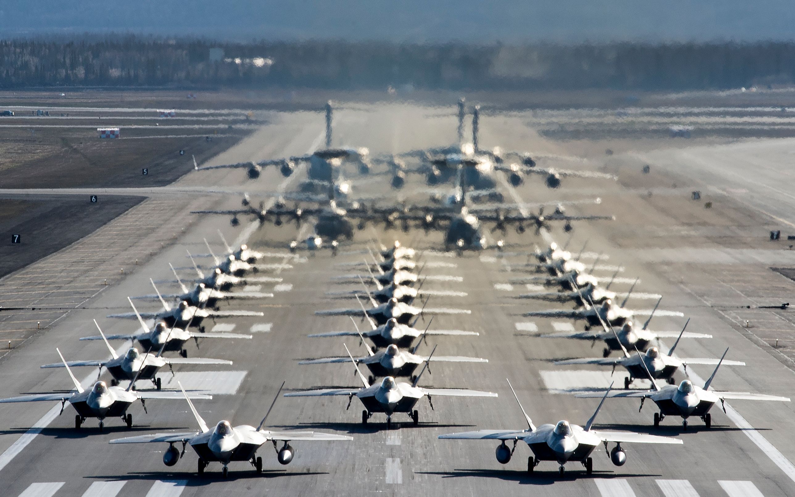 阿格拉空军基地图片