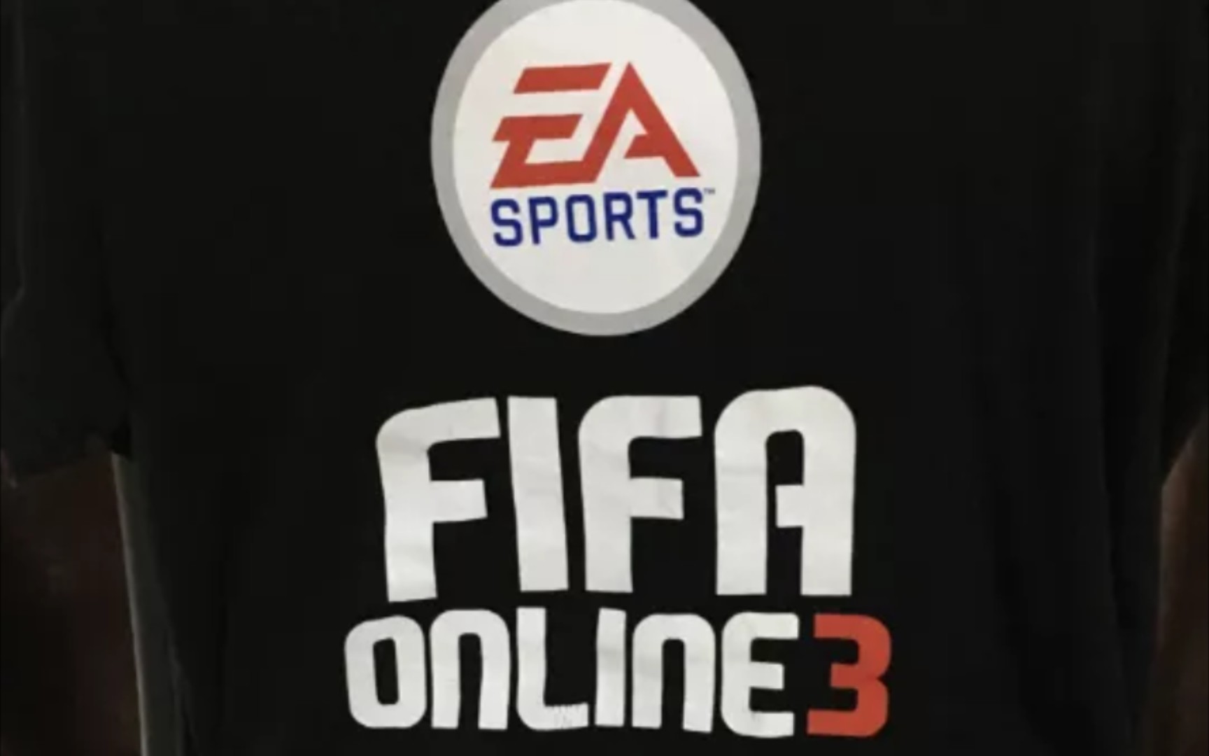 小马甲玩游戏 FIFAONLINE3 停服怀念哔哩哔哩bilibili