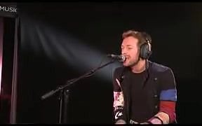 [图]Coldplay - Life In Technicolor II - Chris Martin 个人演奏