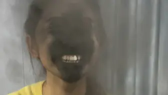 老板娘来了