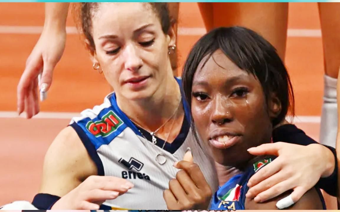 双杀中国女排劲旅内讧!主帅下课,头号球星痛哭,选择退出国家队