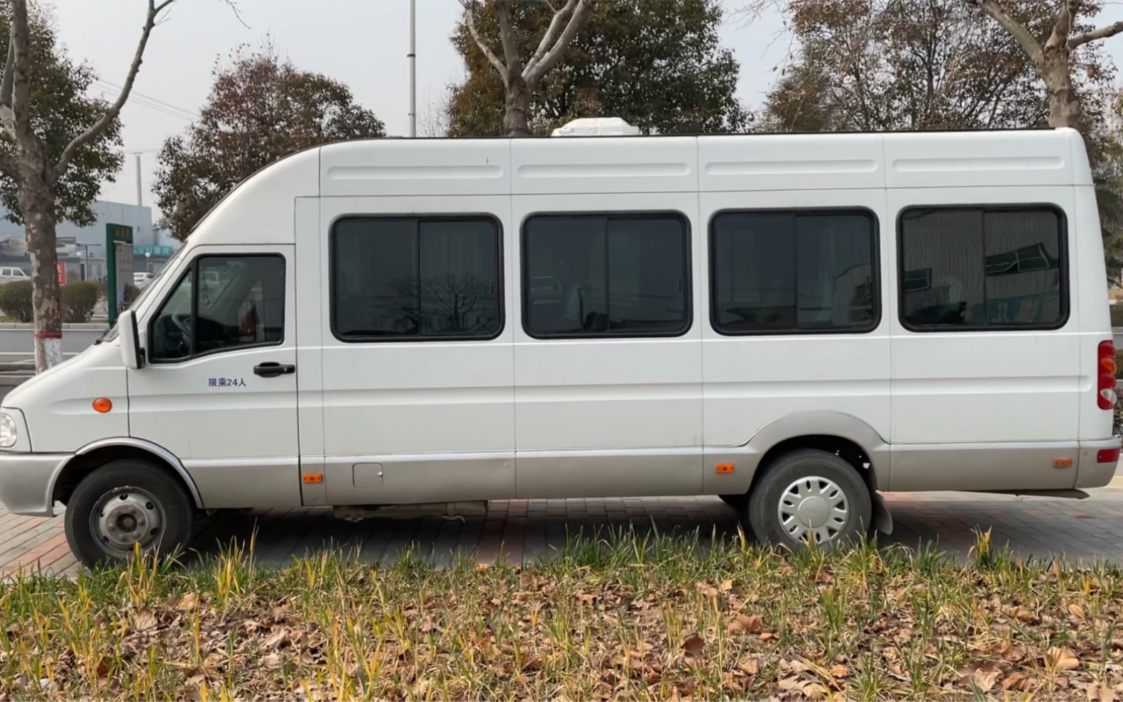 纯数字车牌依维柯加长版_哔哩哔哩_bilibili